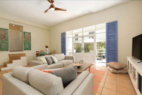 Tallywood Hacienda - Accommodation Noosa 3