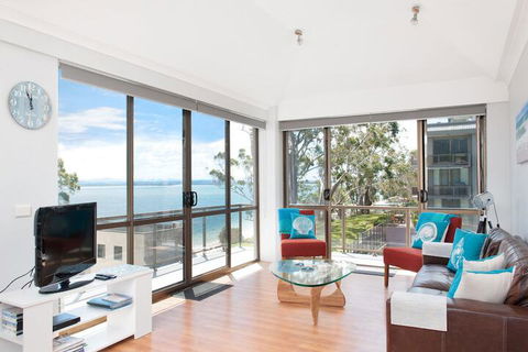The Poplars Unit 30 / 34 Magnus Street - Accommodation Noosa 2