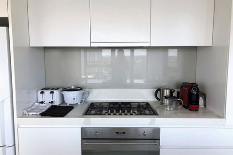 Exclusive Apartment With Water Views - Accommodation Noosa 4
