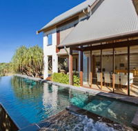 Kingscliff Balinese Beachfront Retreat - Accommodation Noosa