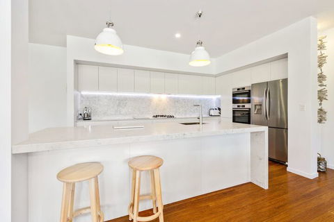 On Northpoint At Salt - Accommodation Noosa 2