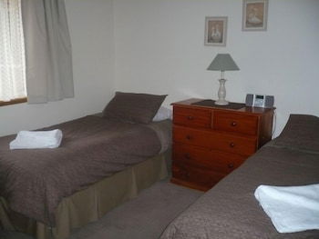 Parklake Holiday Units - Accommodation Noosa 3
