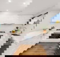 Glen Manor 1 - Accommodation Noosa