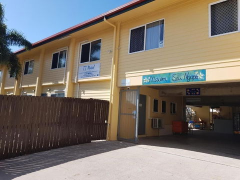 TI Motel Torres Strait - Accommodation Noosa 2