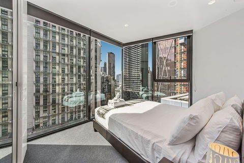 Serviced Apartments Melbourne - Empire - Accommodation Noosa 1
