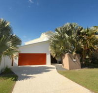 3 Bauhinia Crescent Marcoola PET FRIENDLY LINEN SUPPLIED 500 BOND - Accommodation Noosa