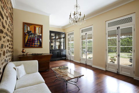 Le Mas Barossa - Accommodation Noosa 1