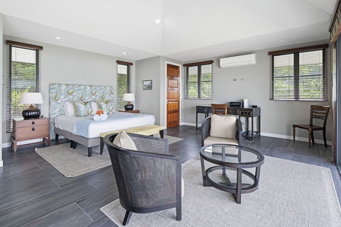 Mandalay Luxury Retreat - Accommodation Noosa 1