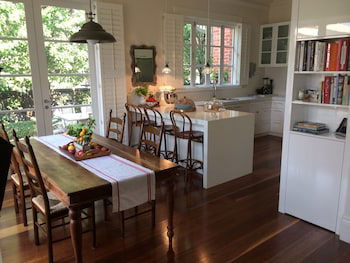 Malvern - Accommodation Noosa 6