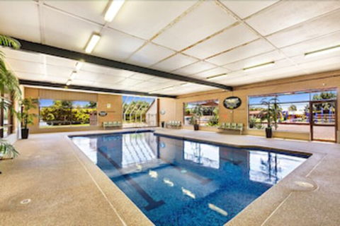 Lakeside Country Club - Numurkah - Accommodation Noosa 1