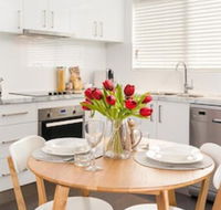 Understated Elegance Affordable Luxury - Accommodation Noosa