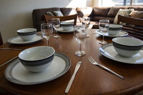 T-Bar On Twynam - Accommodation Noosa 5