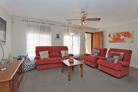 Serenity Size & Seclusion - Accommodation Noosa 4