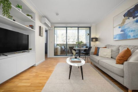 Urban Rest Foveaux St - Accommodation Noosa 0