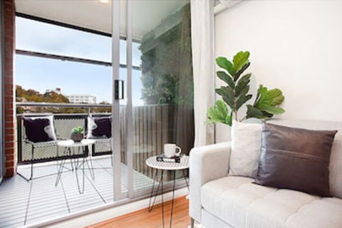 Urban Rest Elizabeth St - Accommodation Noosa 0