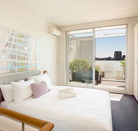 Urban Rest The Cooper - Accommodation Noosa
