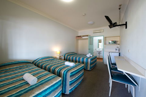 Lamington Hotel Motel - Accommodation Noosa 4