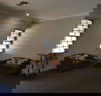 Lamington Hotel Motel - Accommodation Noosa