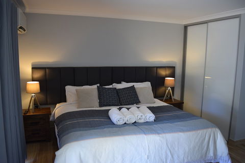 Eagle Bay House - Accommodation Noosa 3