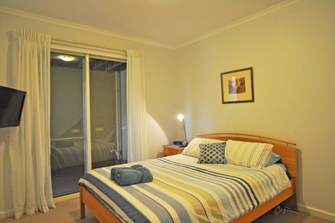 THE Sails 8 Linen Included Central Location - Accommodation Noosa 3
