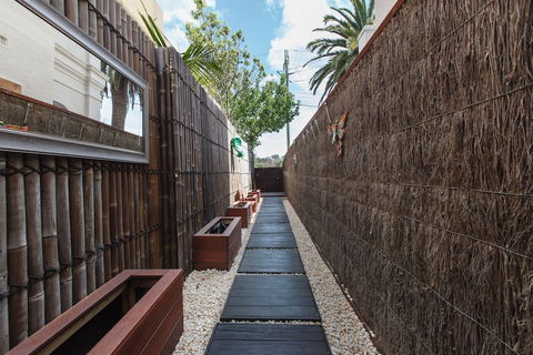 The Jetty Beach Apartment By Ready Set Host - Accommodation Noosa 0