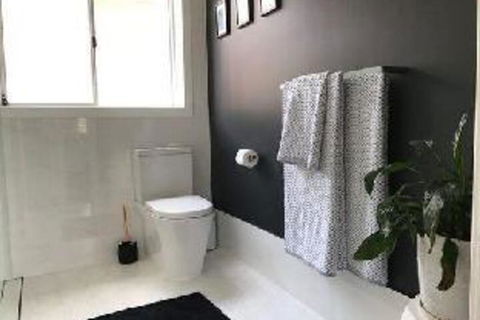 Louisa Court 4 / 49 Donald Street - Accommodation Noosa 2