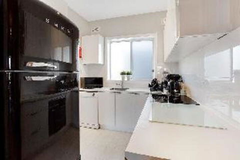 Louisa Court 4 / 49 Donald Street - Accommodation Noosa 4