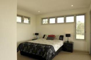 Maleny Grove - Accommodation Noosa 2