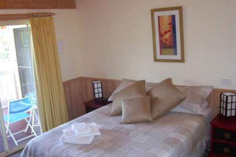 Yarraglen BnB - Accommodation Noosa 4