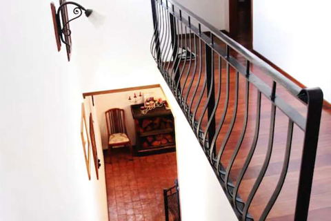 The Table Guesthouse - Accommodation Noosa 2