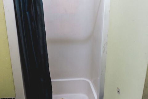 Royal Derby Hotel - Accommodation Noosa 4