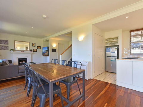 Villa Executive 2br Ferre Resort Condo Located Within Cypress Lakes Resort (nothing Is More Central) - Accommodation Noosa 6