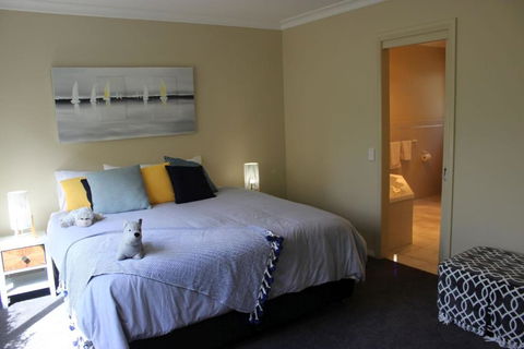Annies Place - Accommodation Noosa 2