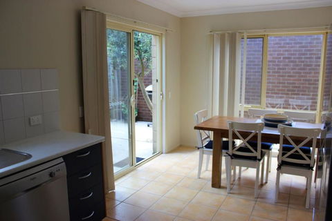 Annies Place - Accommodation Noosa 3
