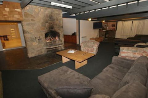 Habitat Chalet - Accommodation Noosa 4