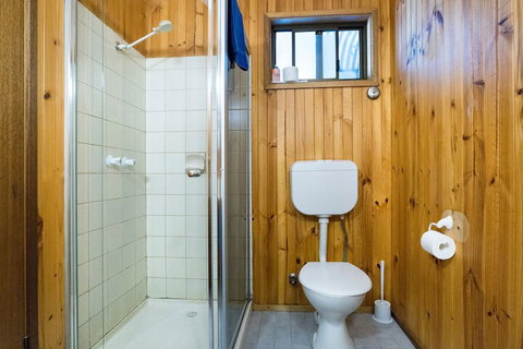 Kookaburra Motor Lodge - Accommodation Noosa 3