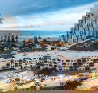 Oaks Gold Coast Calypso Plaza Suites - Accommodation Noosa