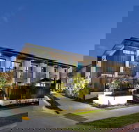 The Glen Hotel  Suites - Accommodation Noosa
