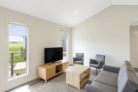 RACV Cobram Resort - Accommodation Noosa 3