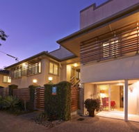 Brisbane Street Studios - Accommodation Noosa