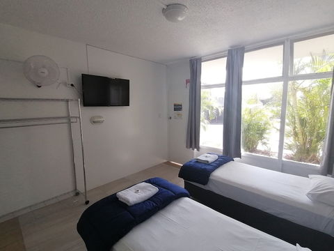 Hoey Moey Backpackers - Hostel - Accommodation Noosa 5