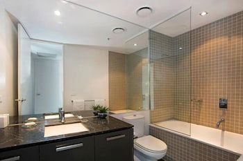 Astra Apartments - St Kilda Rd - Accommodation Noosa 4