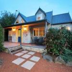 Two Truffles Cottages - Accommodation Noosa 0