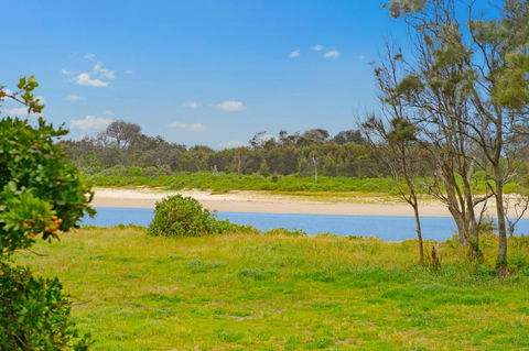 Bellhaven 2 17 Willow Street - Accommodation Noosa 4