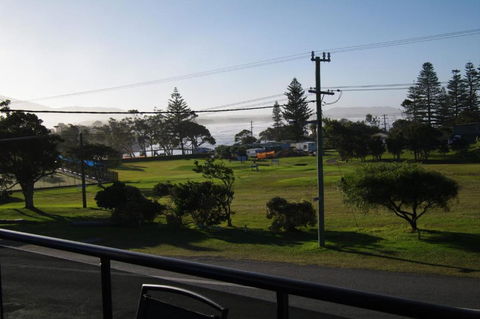 Dolphin Court 2 1 Gowing Street - Accommodation Noosa 6
