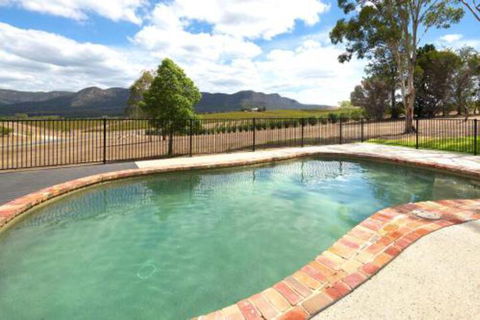 Worthingtons Guest Cottage - Accommodation Noosa 3