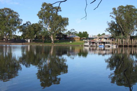 Wentworth Wharf B & B - Accommodation Noosa 3