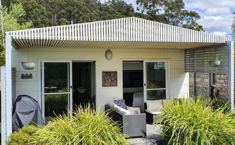 Goat Island Bungalow - Accommodation Noosa 6
