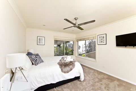 Beachside Haven Your Perfect Oasis Home - Accommodation Noosa 3