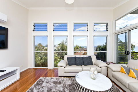 Beachside Haven Your Perfect Oasis Home - Accommodation Noosa 1
